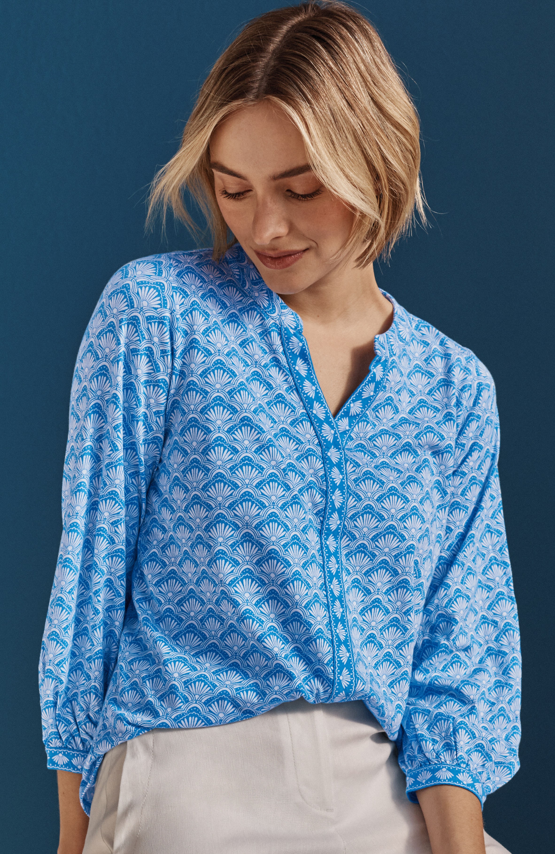 トップス At Last WIDE BORDER Printed-Border Popover | JJill
