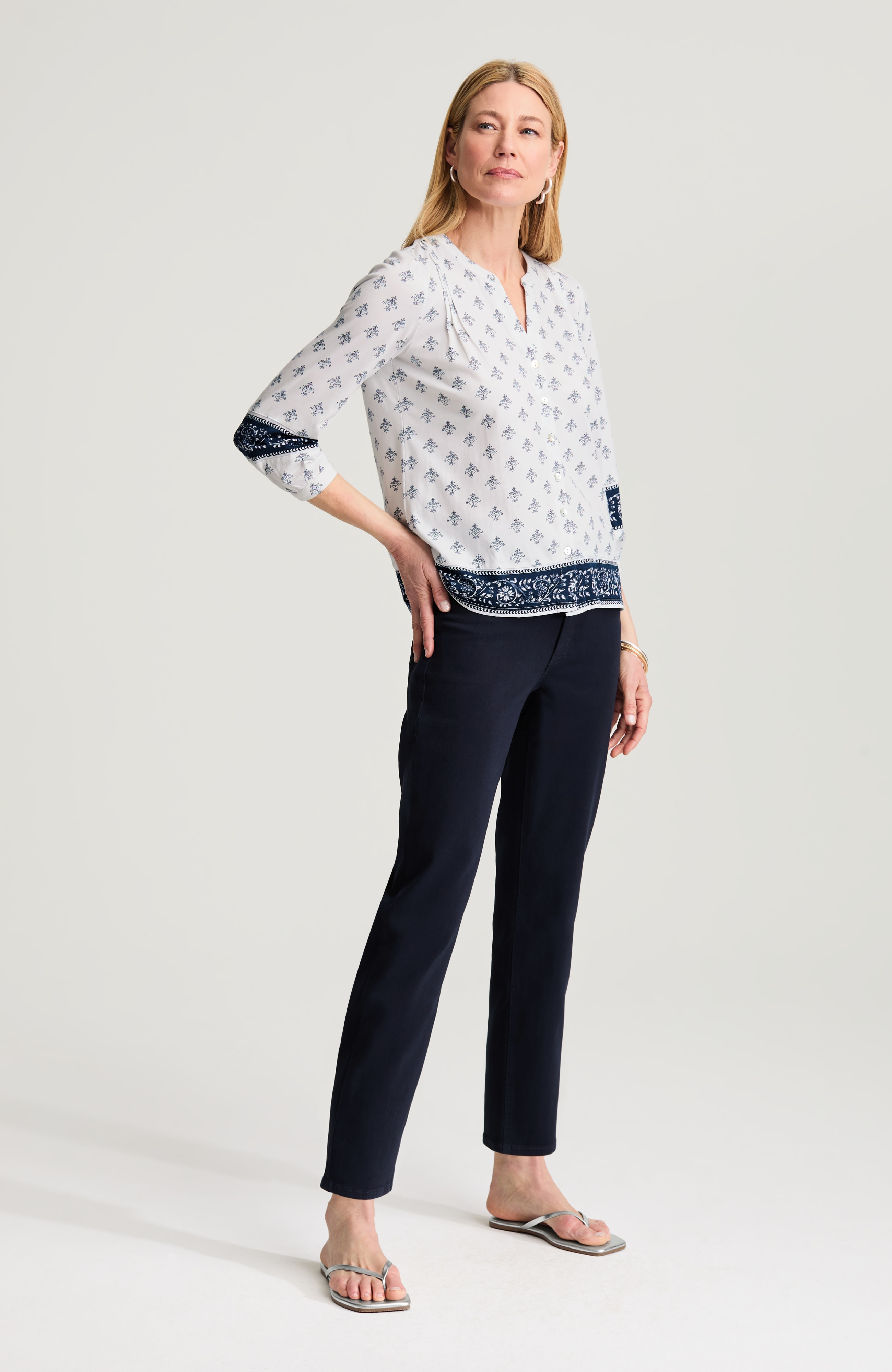 border-print button-front top