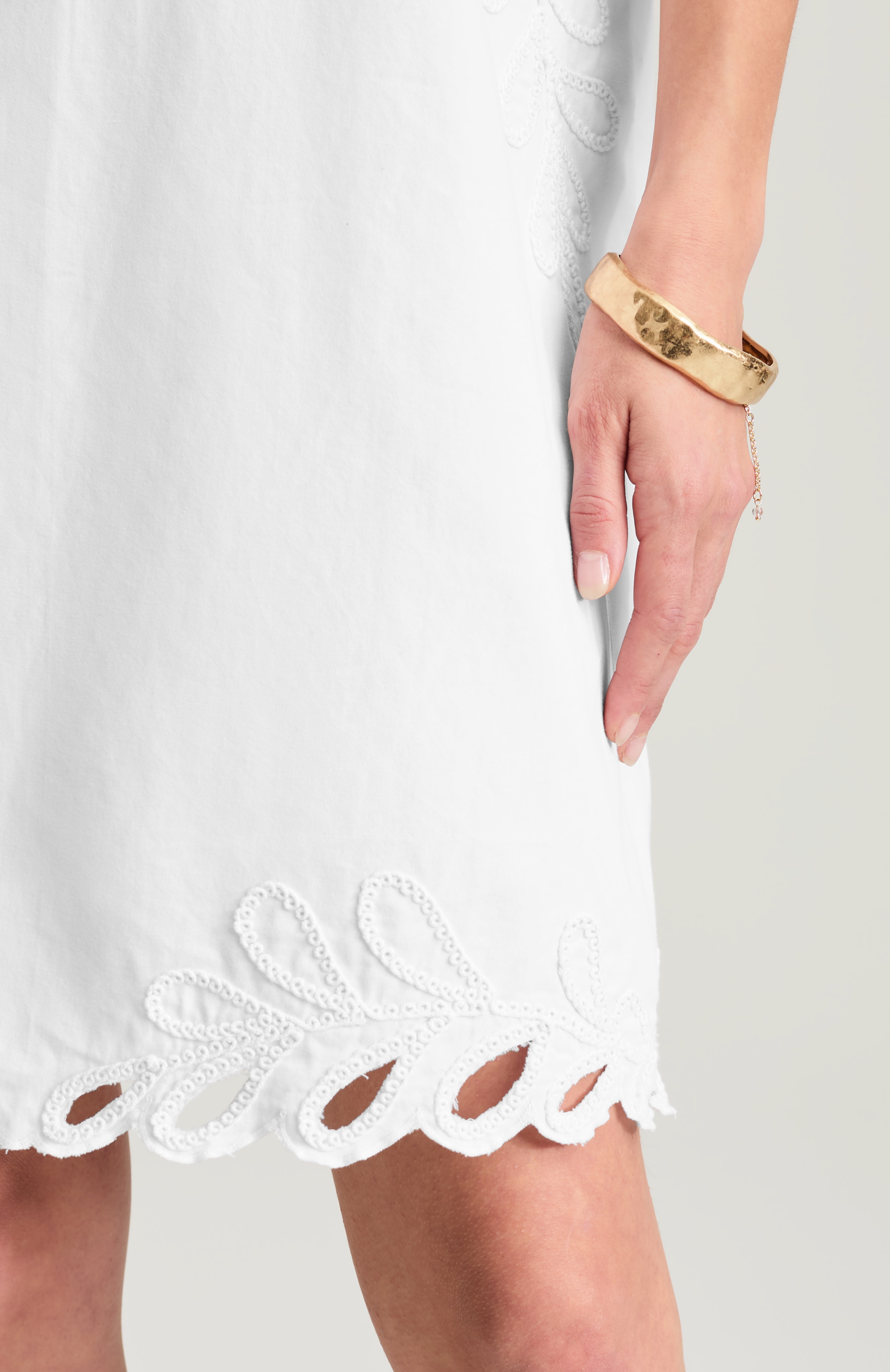 embroidered scalloped-hem dress