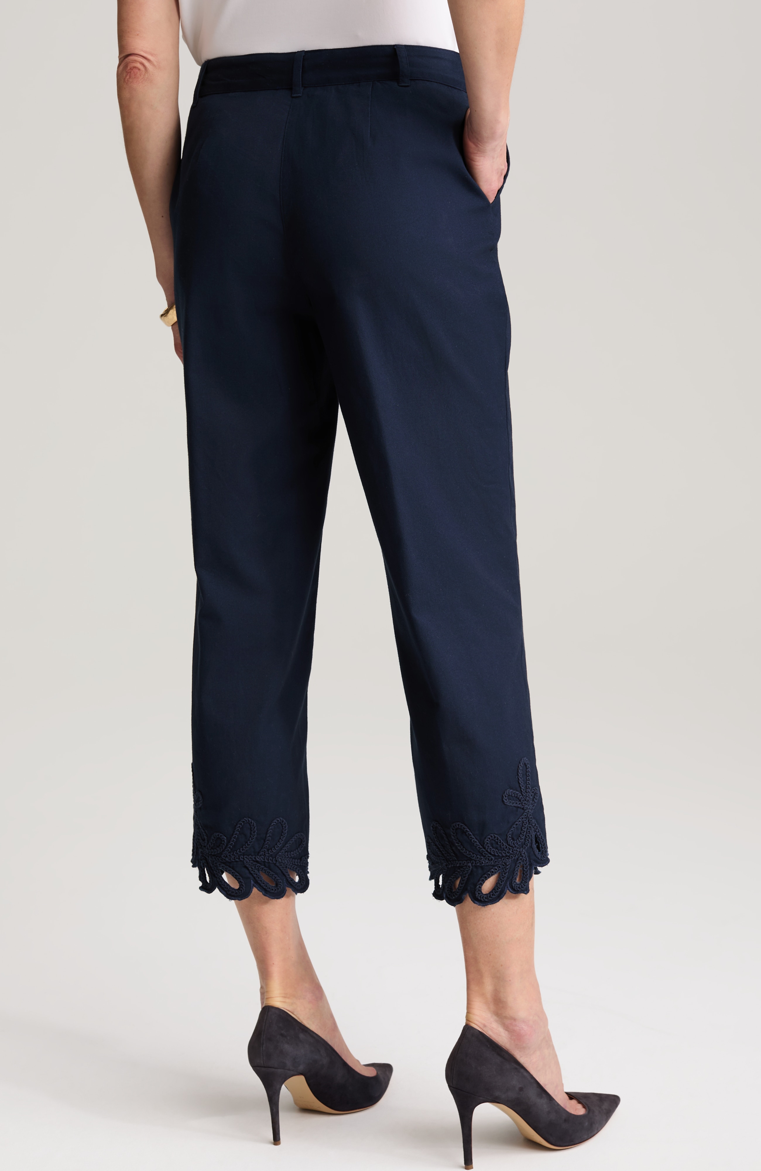 cotton poplin embroidered-hem crops