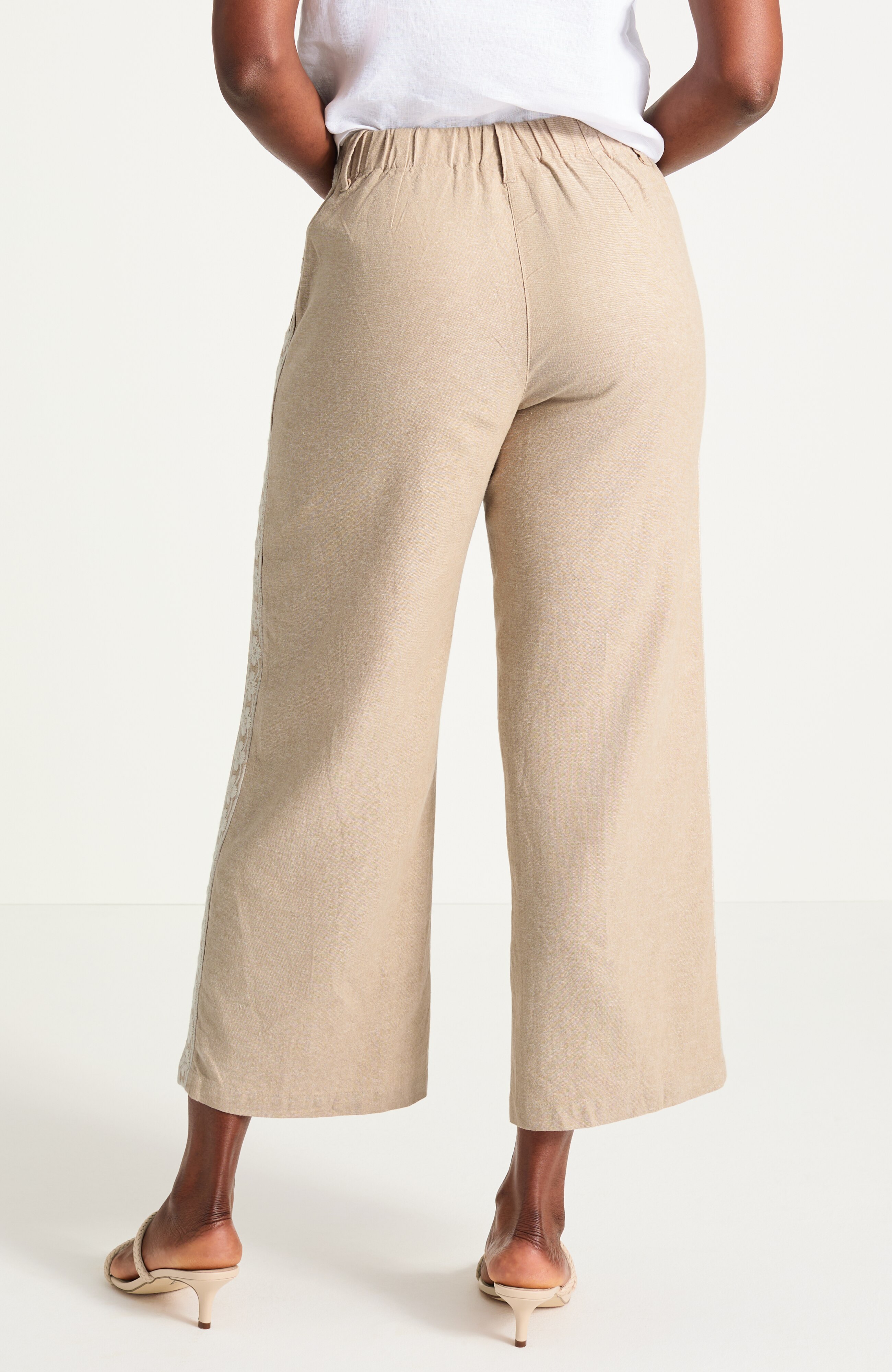 linen & rayon embroidered crops