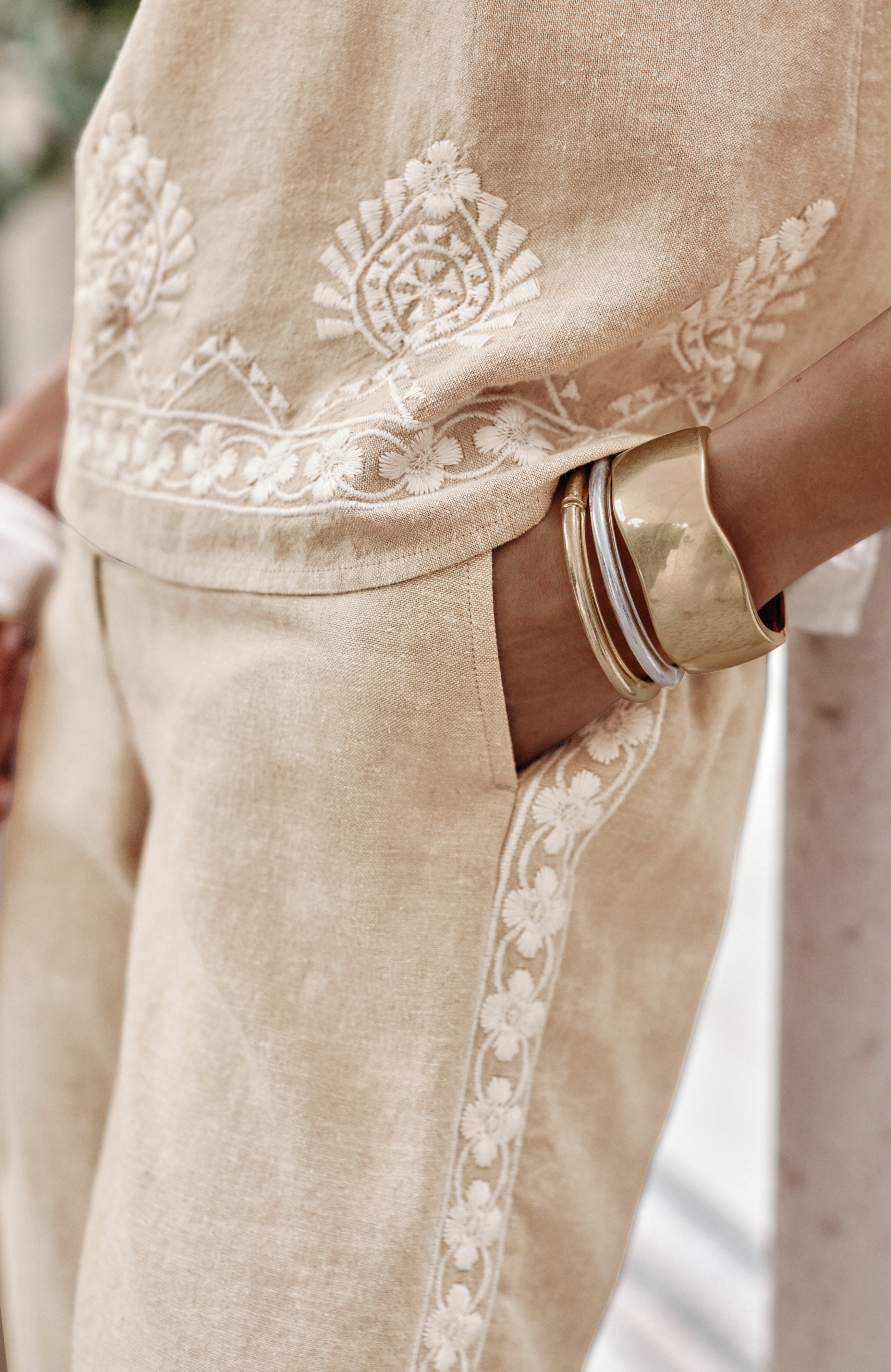 linen & rayon embroidered crops