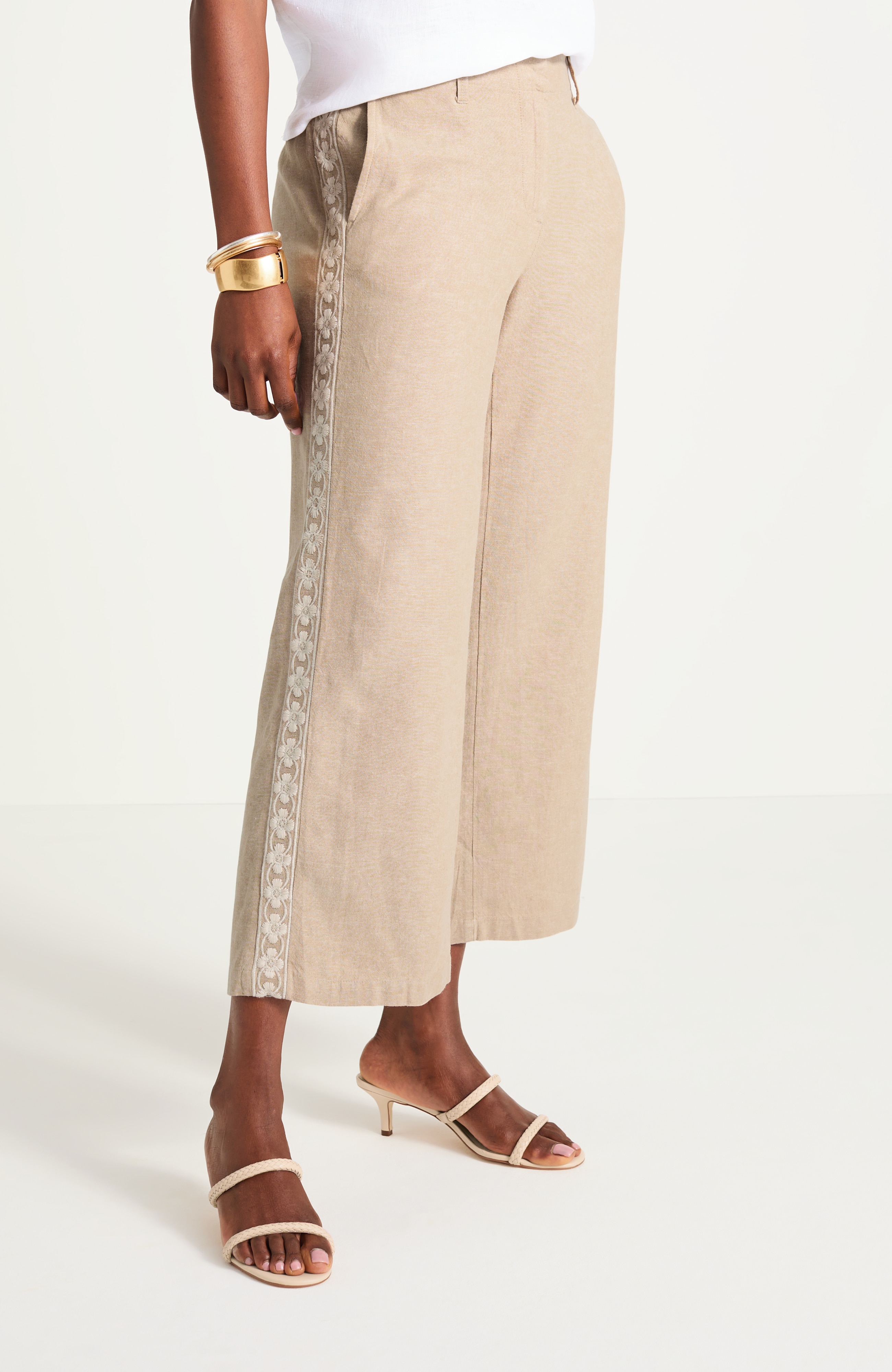 linen & rayon embroidered crops