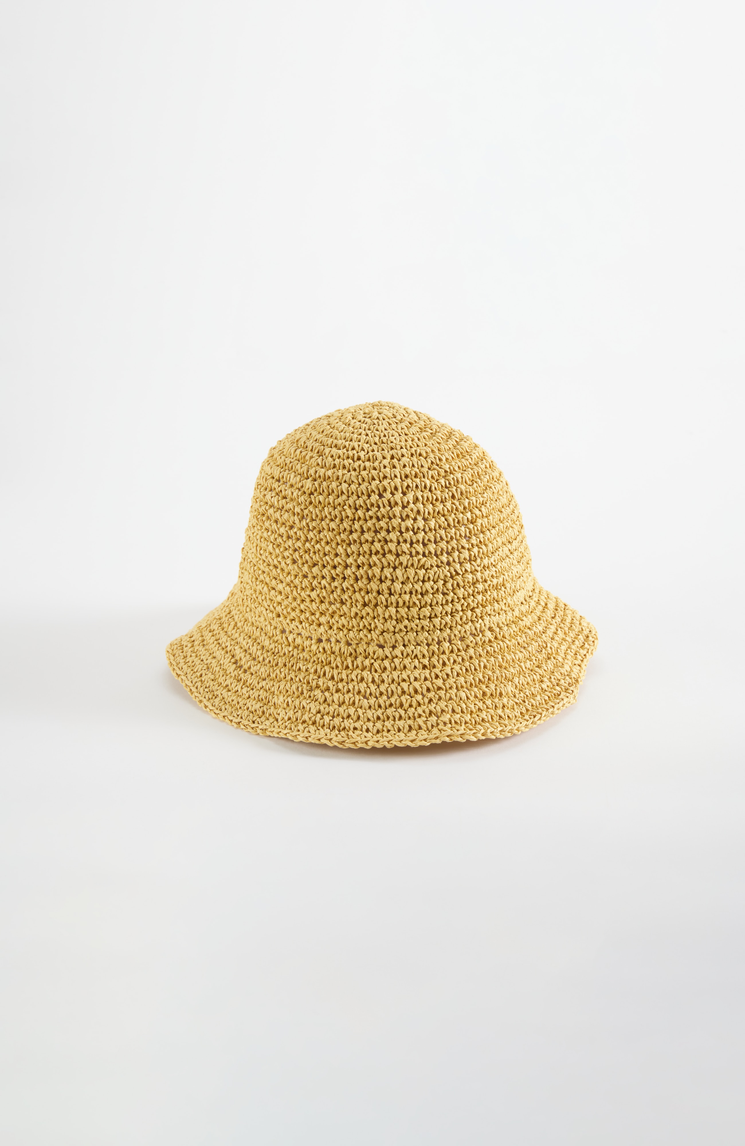 textured straw bucket hat