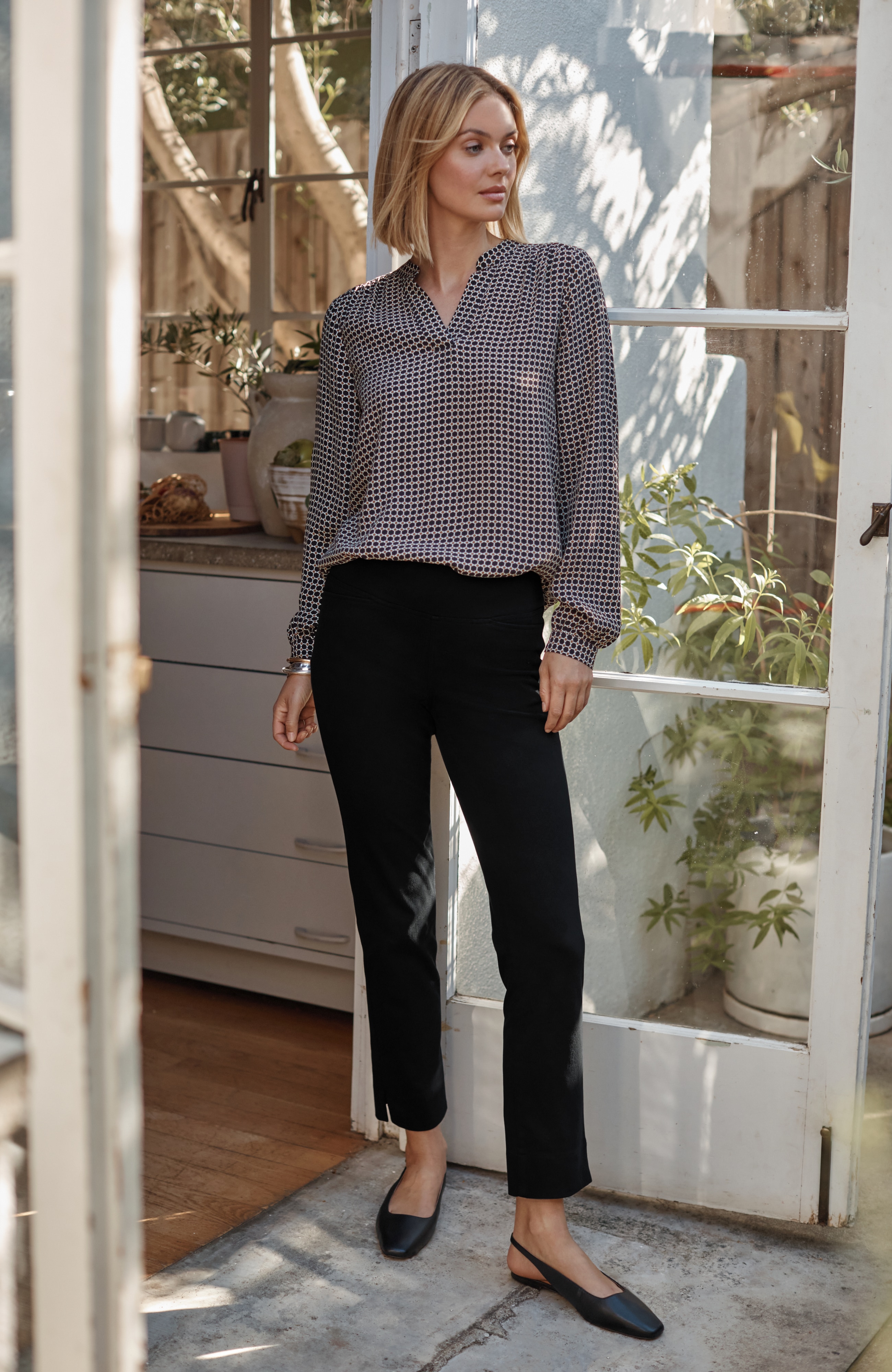Smooth Fit Knit Twill Slim-Leg Pant