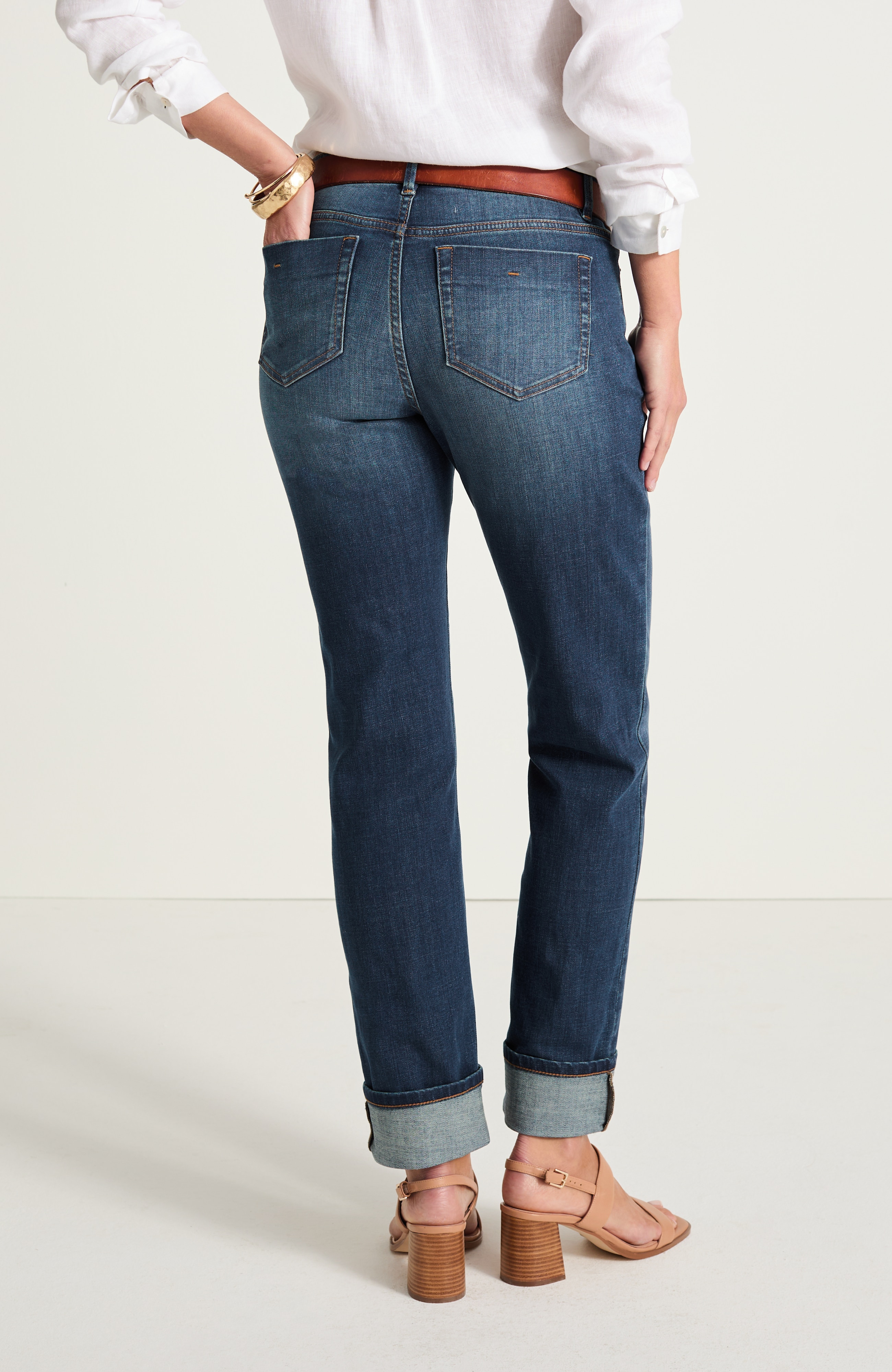 authentic fit straight-leg jeans