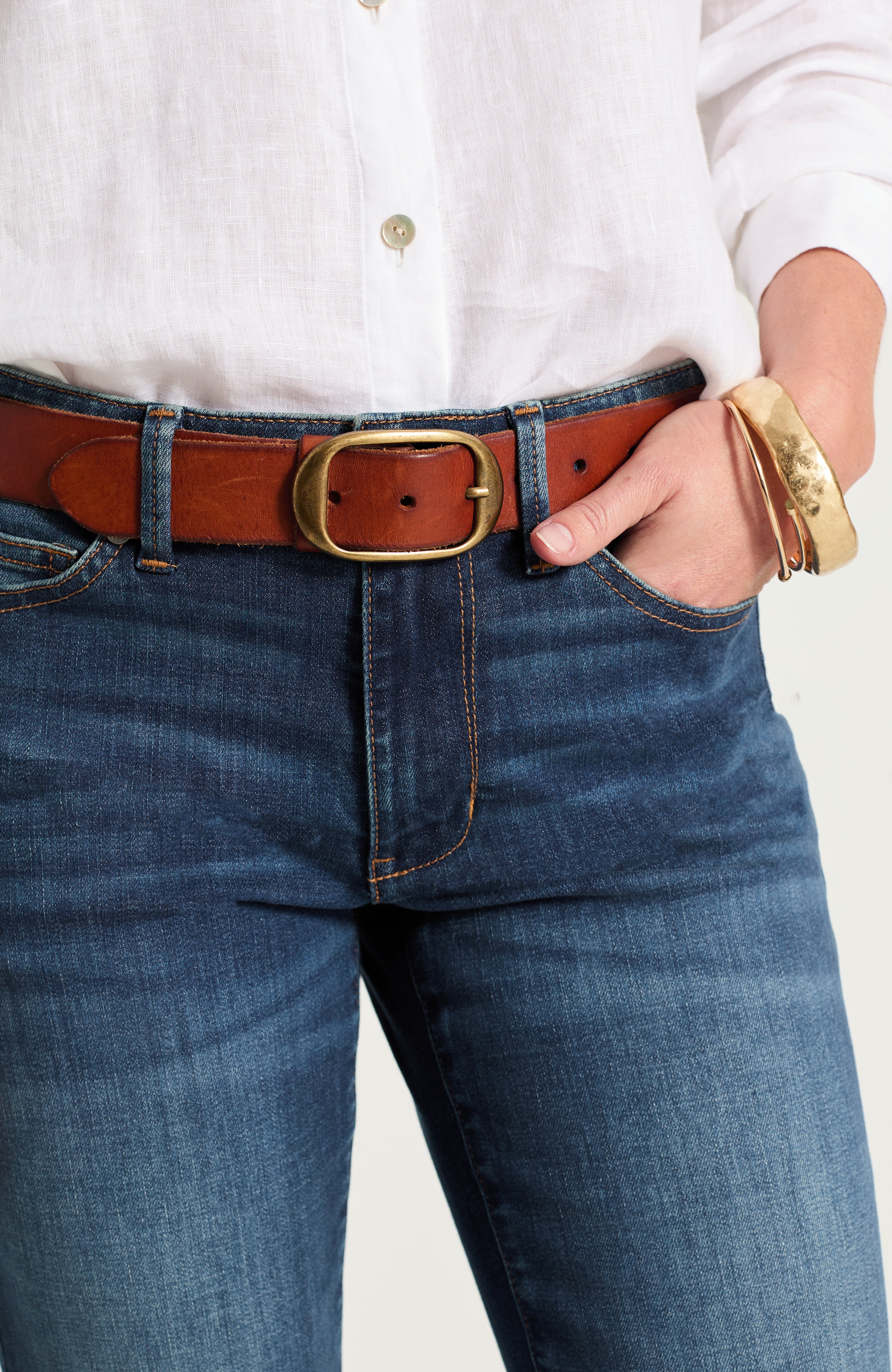 authentic fit straight-leg jeans