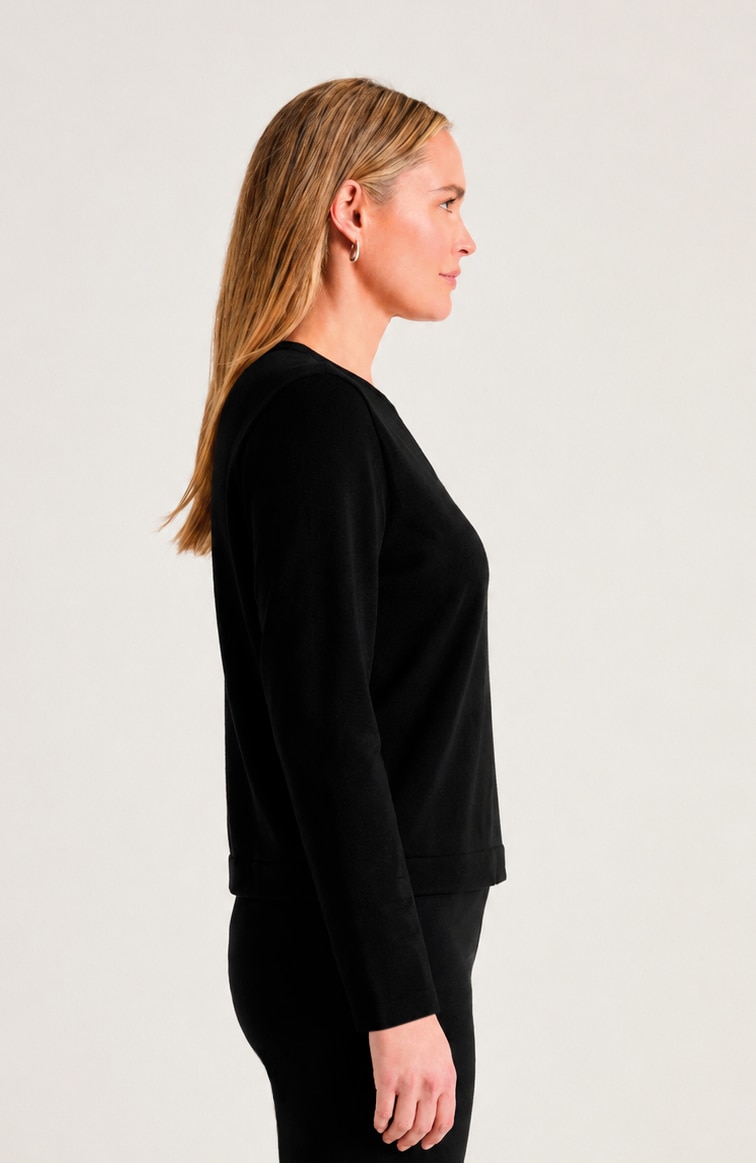 Short Crew-Neck Cardi