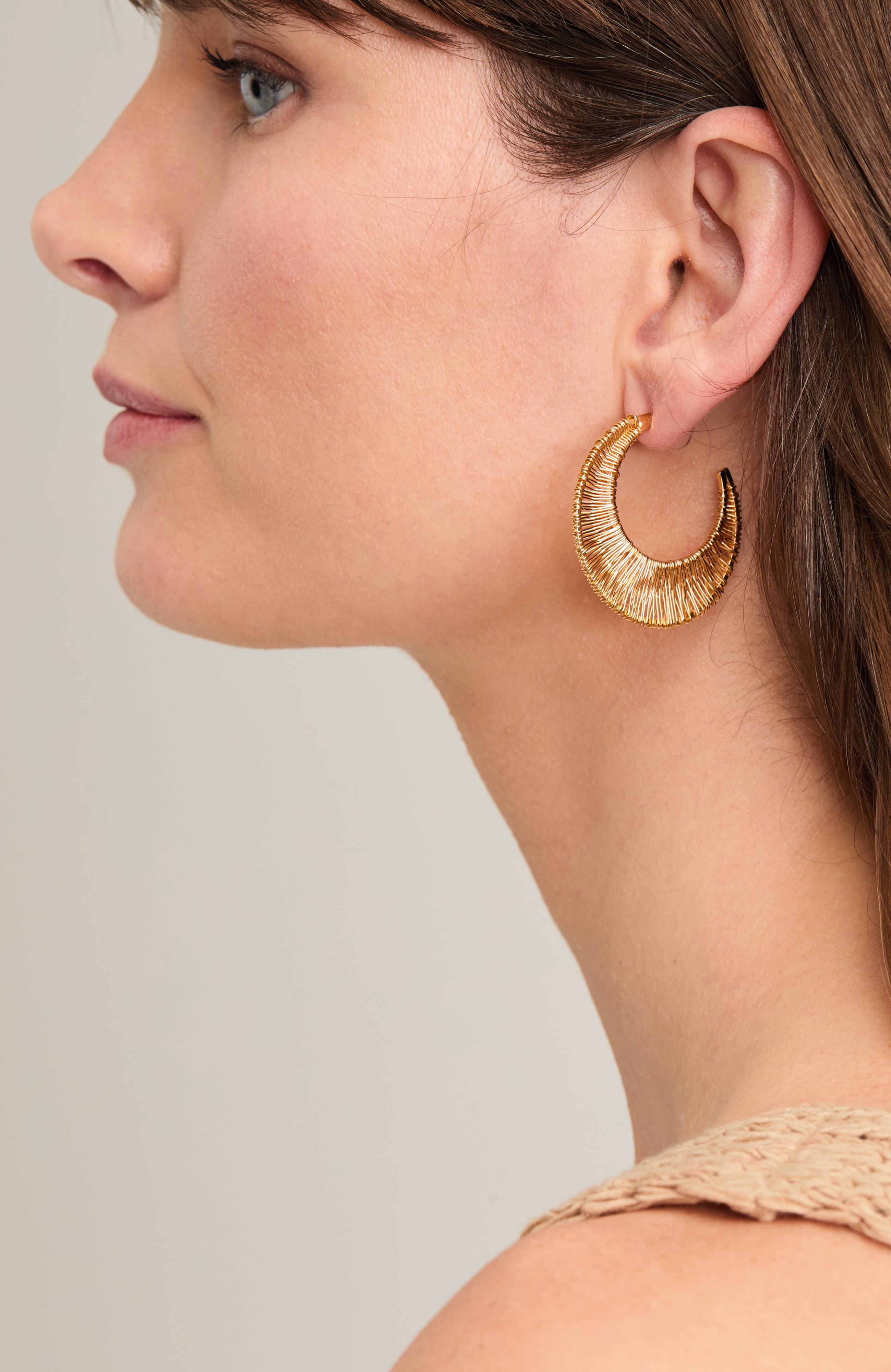 sculpted-wire hoops