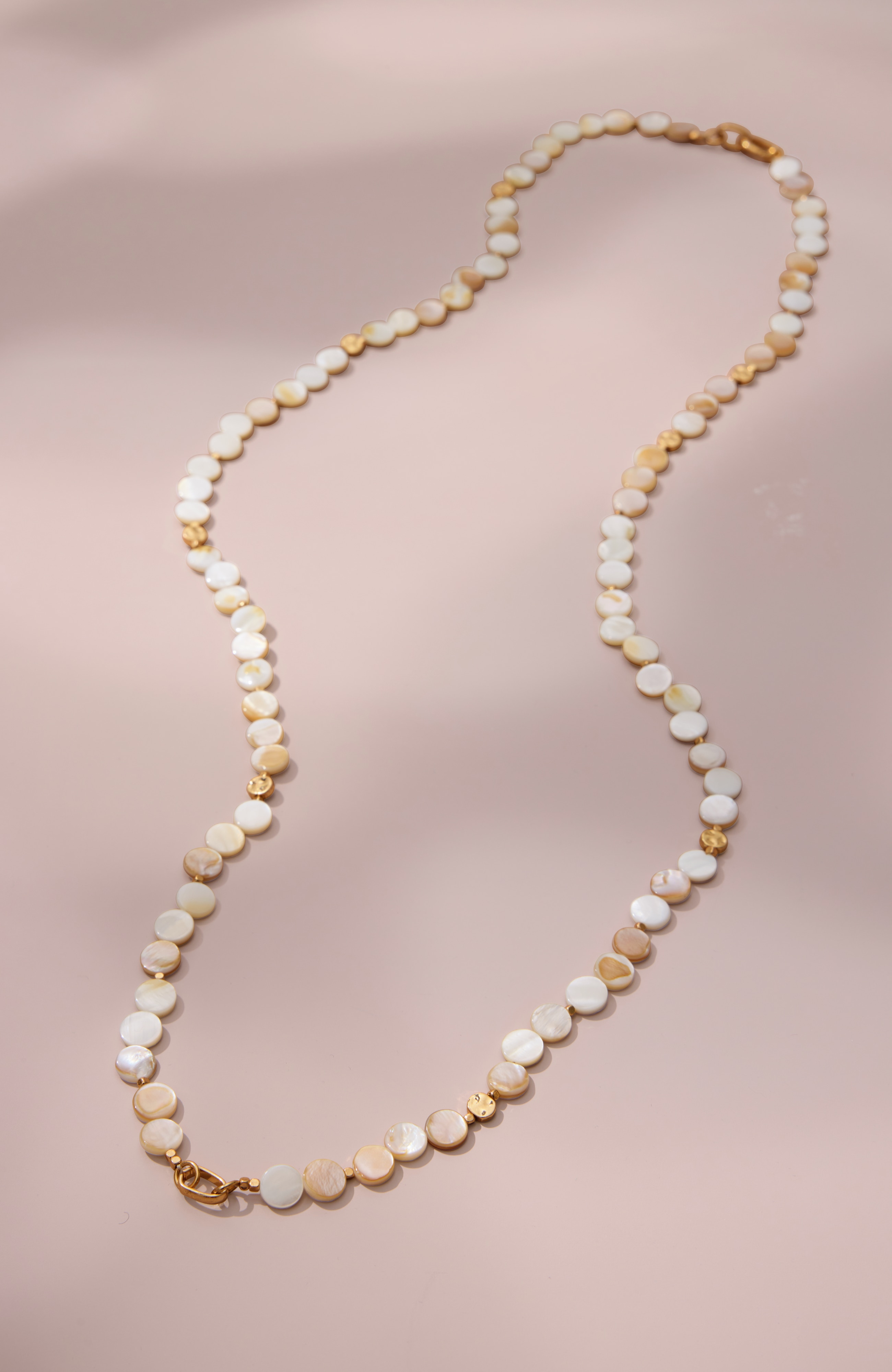 cultured mother-of-pearl station necklace