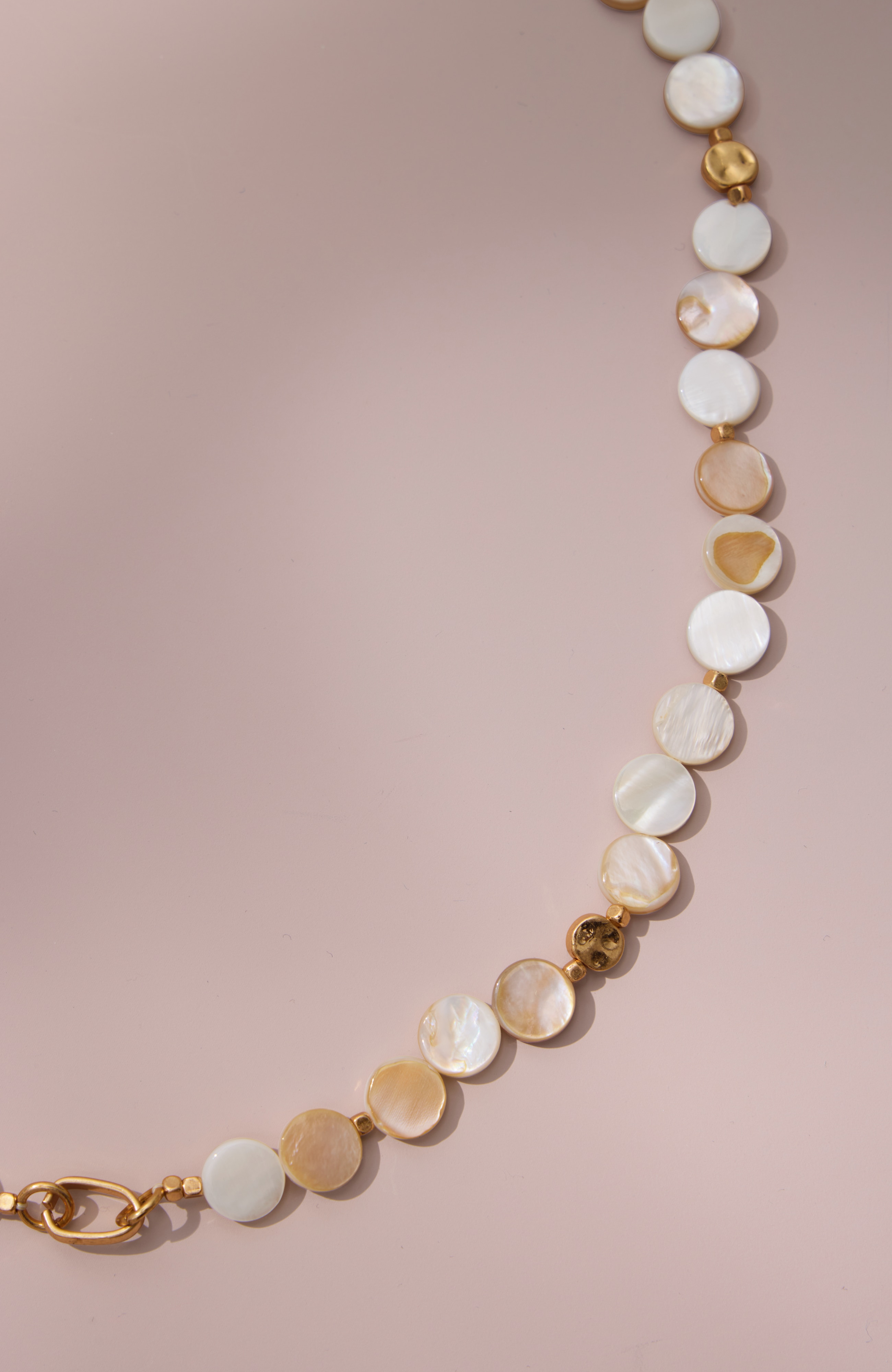 cultured mother-of-pearl station necklace