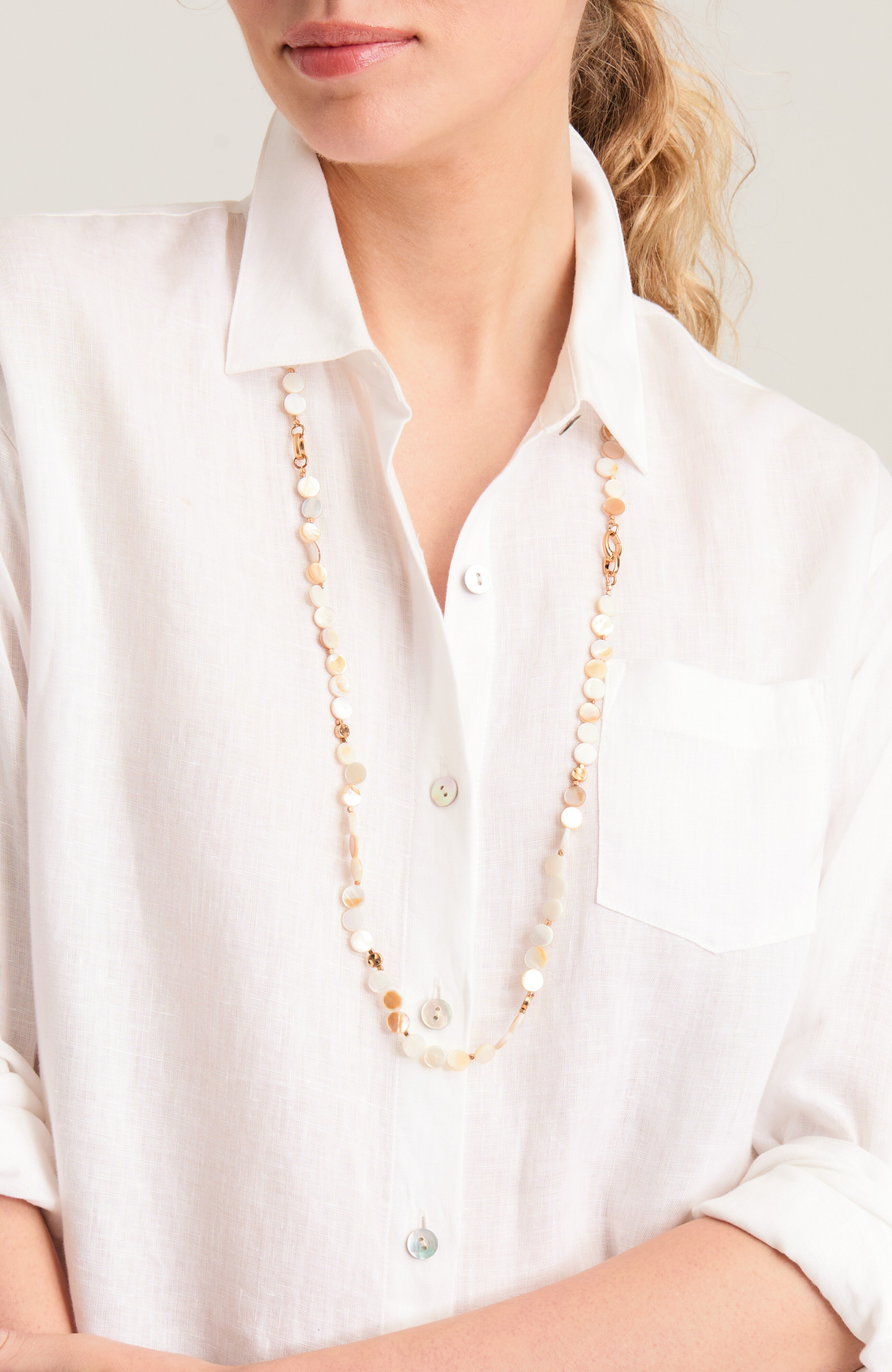 cultured mother-of-pearl station necklace