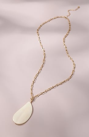 Image for Horn Teardrop Pendant Necklace