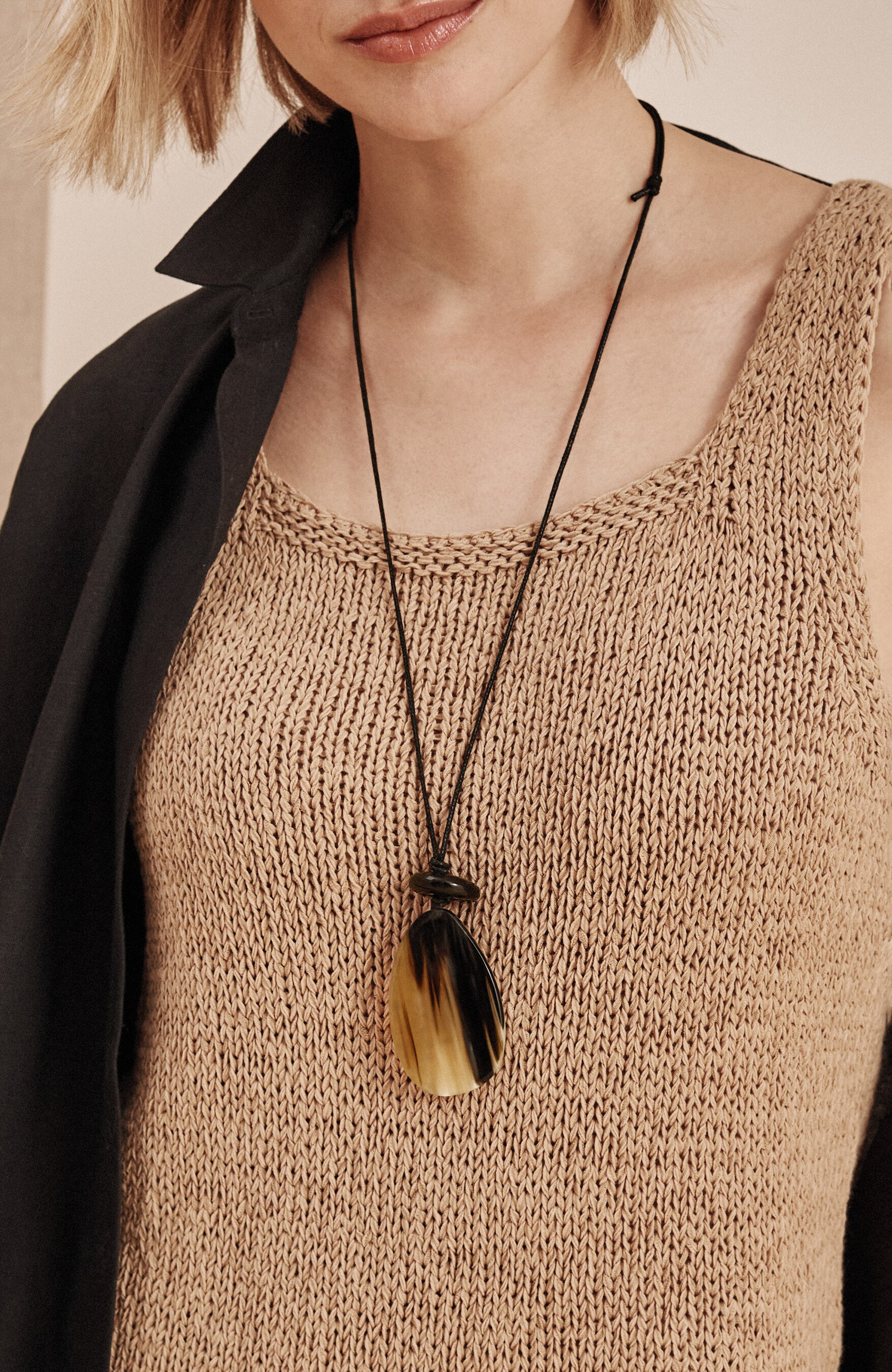 horn statement pendant