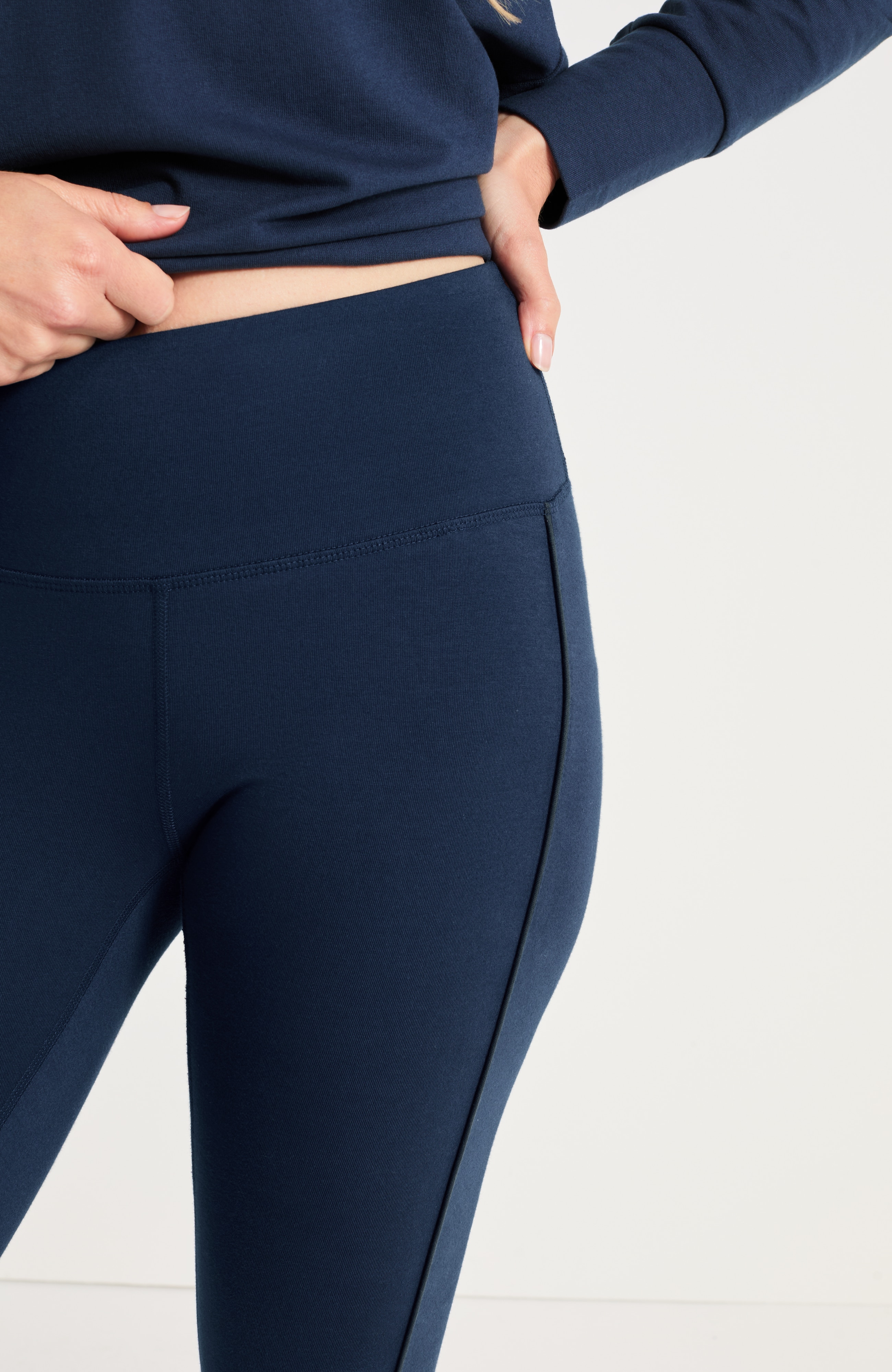 Fit Breathe Piped Legging
