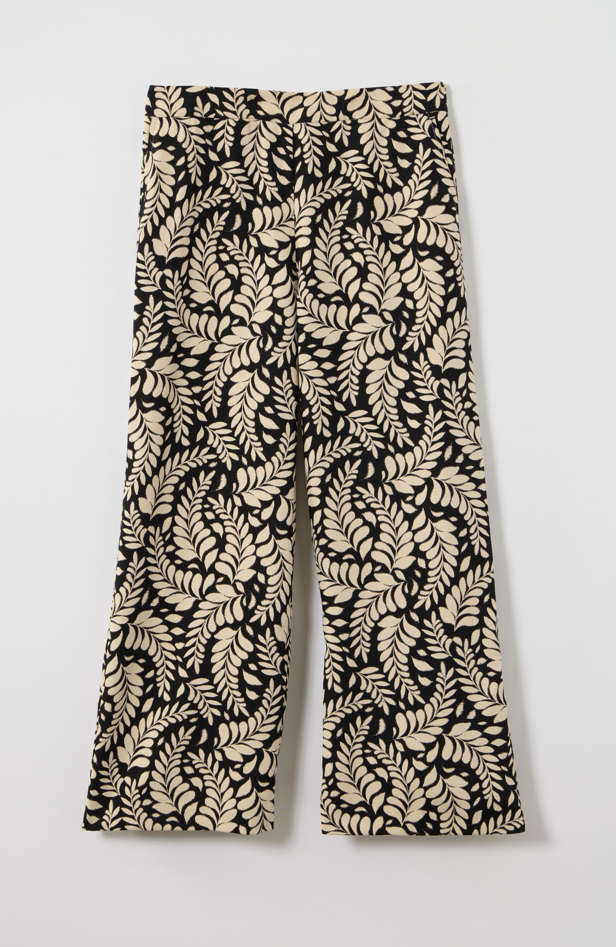 Easy-Care Woven Crops