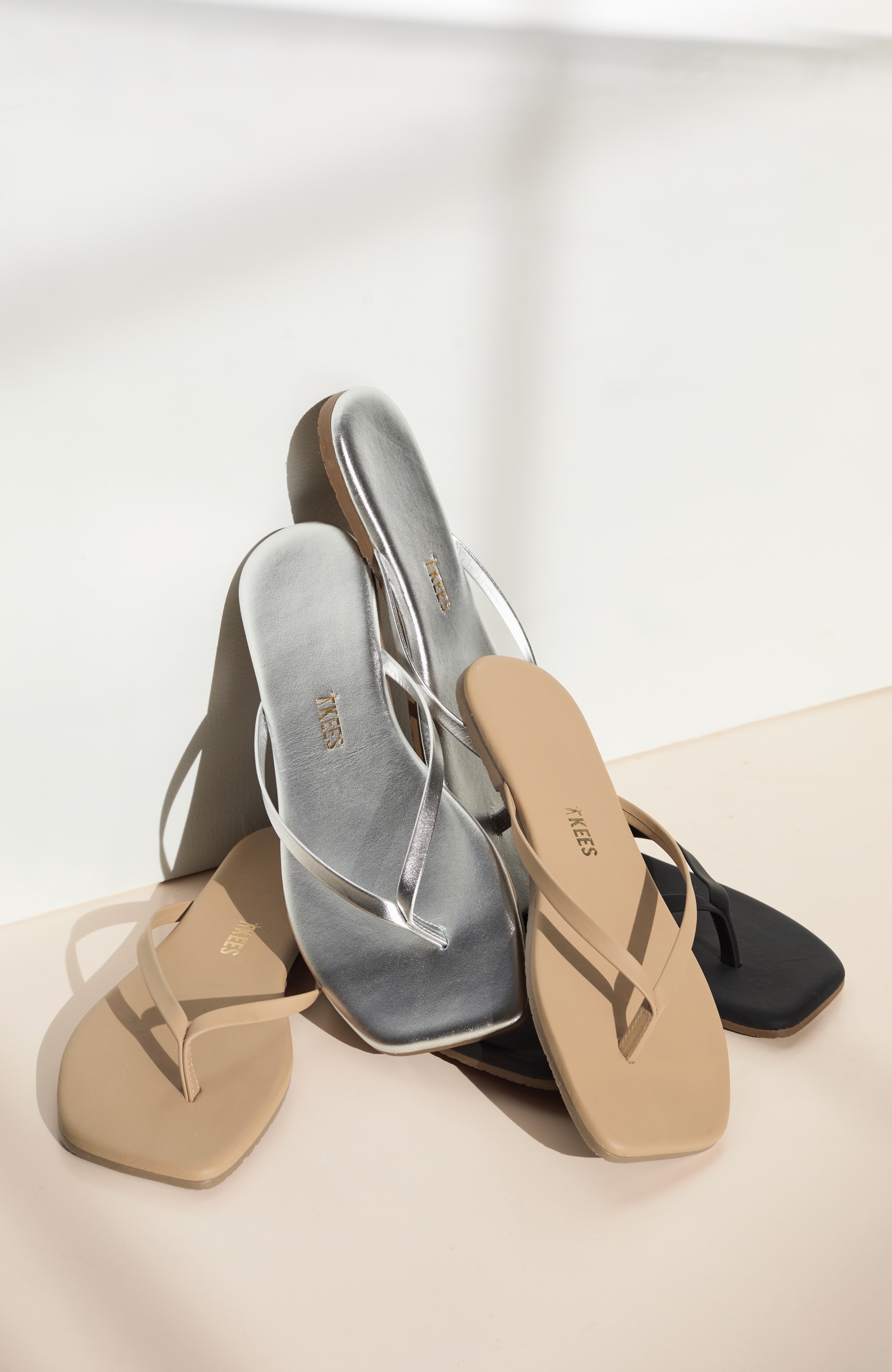tkees® square-toe lily sandals