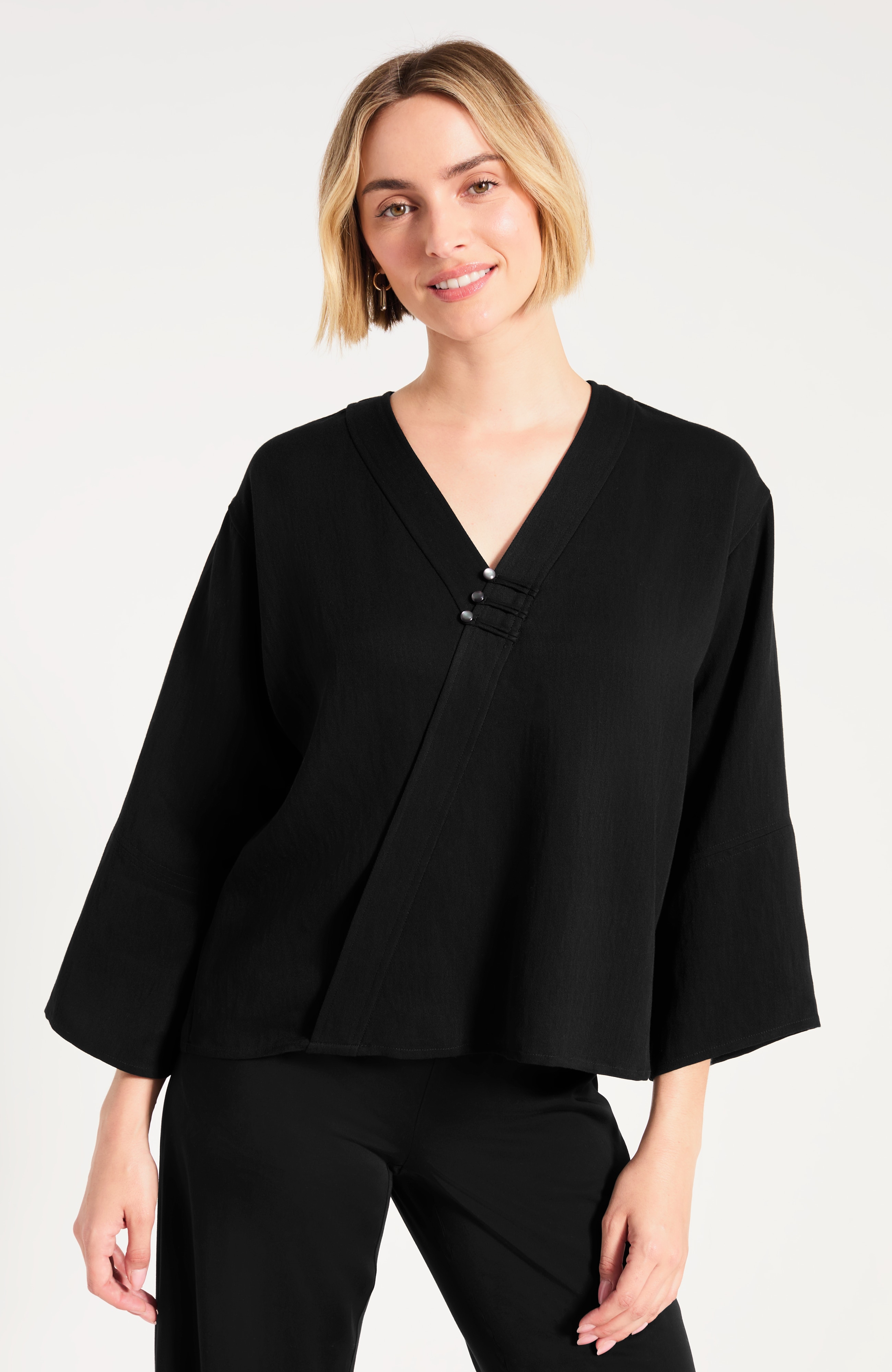 Pure Jill Three-Button Popover Top