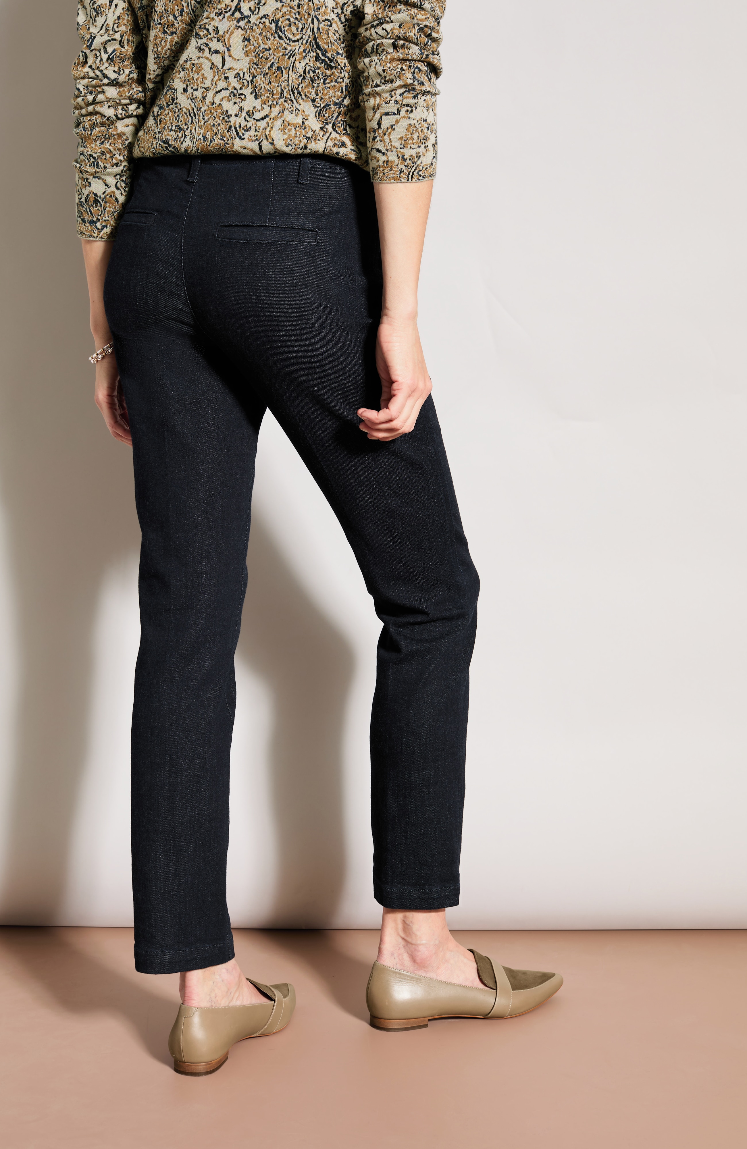 Modern Fit Denim Trouser