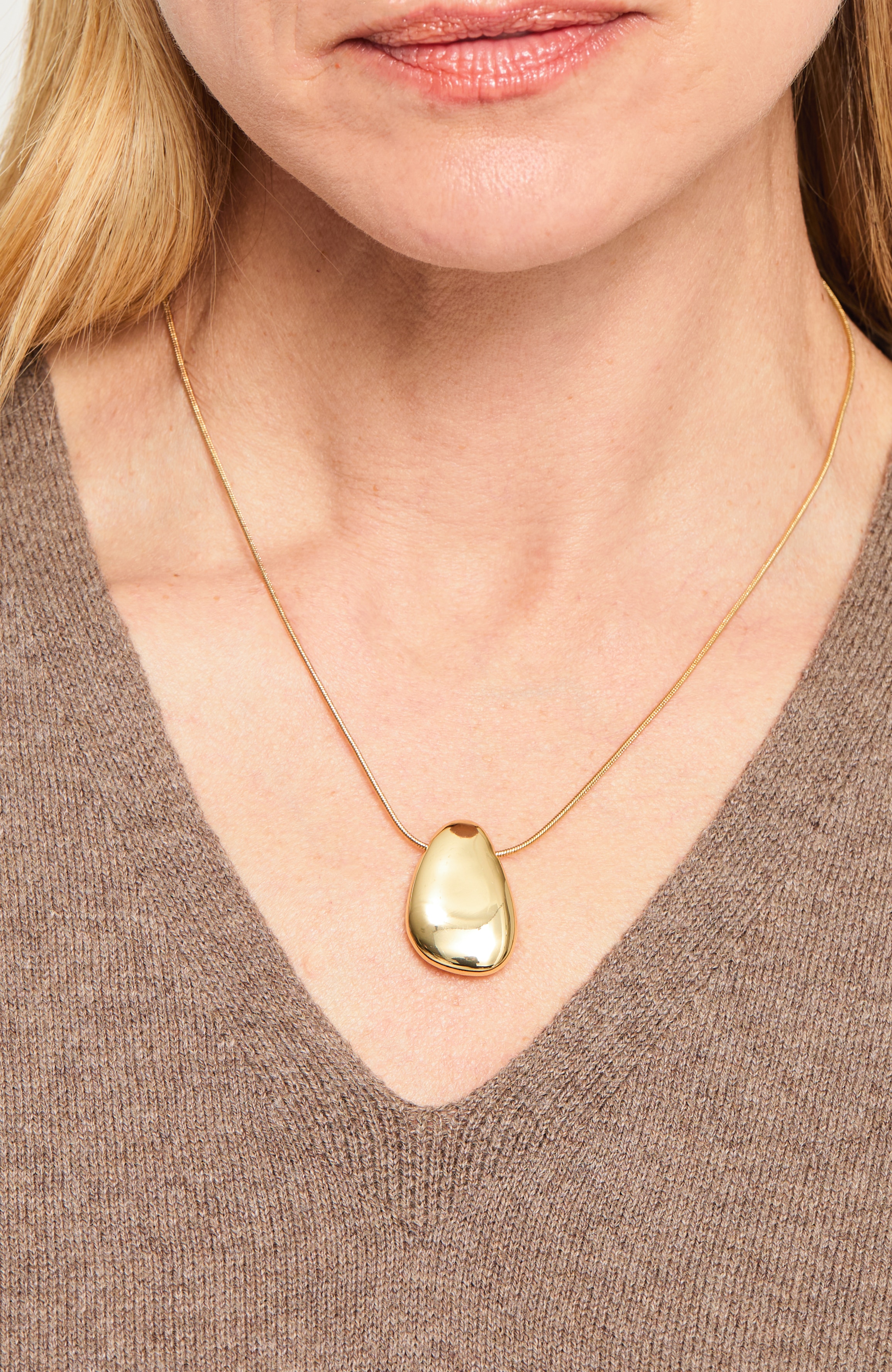 Demi-Fine Sculpted Pendant Necklace