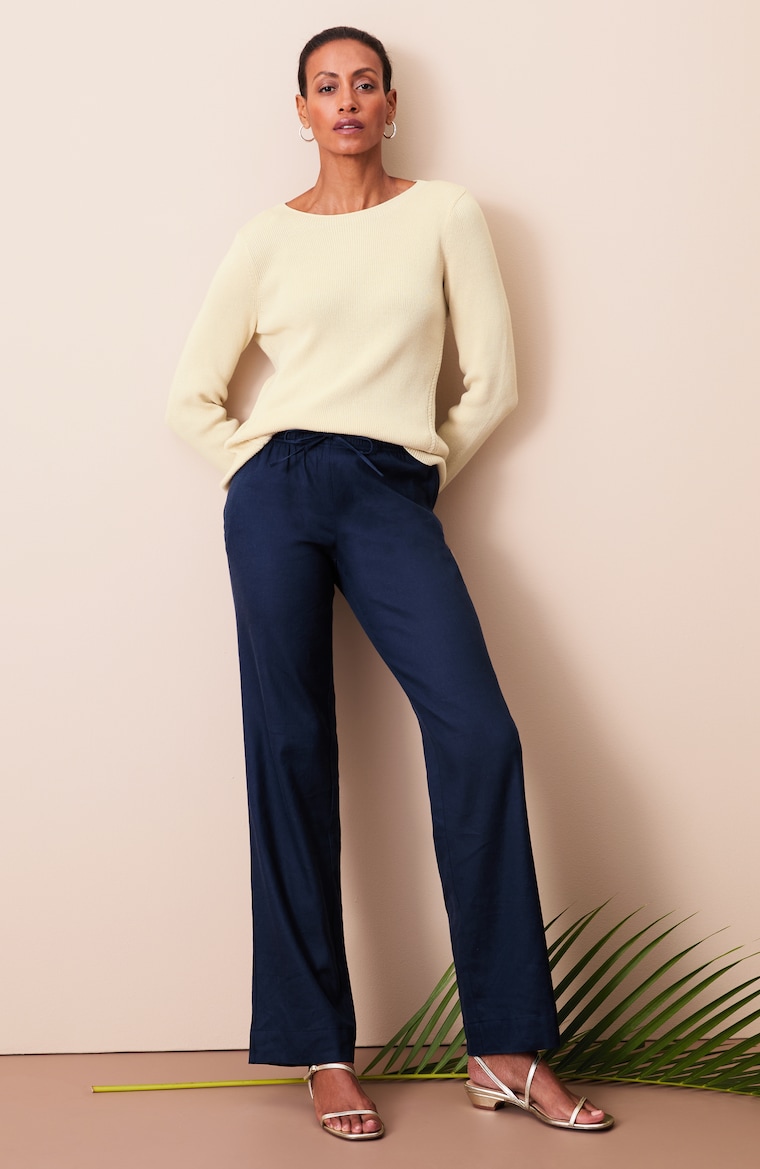 Primary view of the linen-stretch drawstring pant